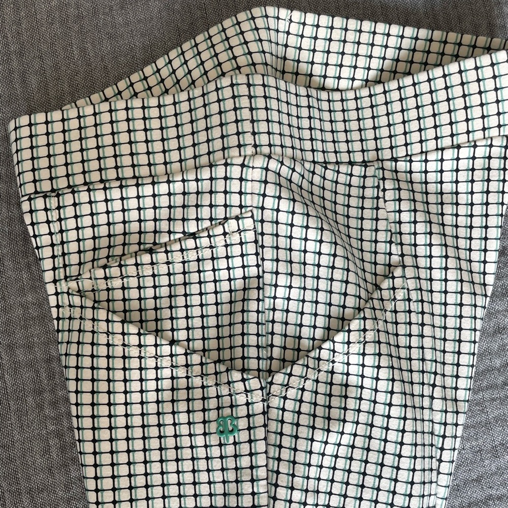 Skinny-Leg | Journey Pants (Mosaic)
6 pockets! Small Long! - Picture 4 of 6